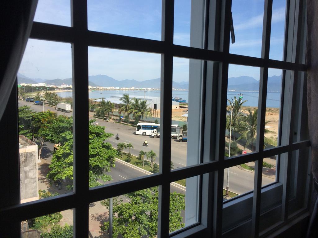 Rosa Bayside Guesthouse دا نانغ المظهر الخارجي الصورة