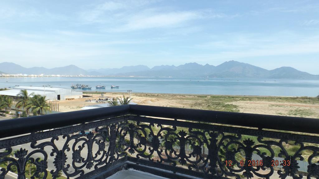 Rosa Bayside Guesthouse دا نانغ المظهر الخارجي الصورة